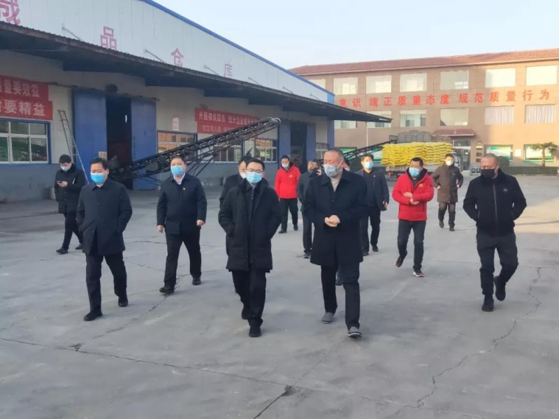 縣長(zhǎng)申琳調(diào)研旭瑞集團(tuán)疫情防控、復(fù)工復(fù)產(chǎn)情況！